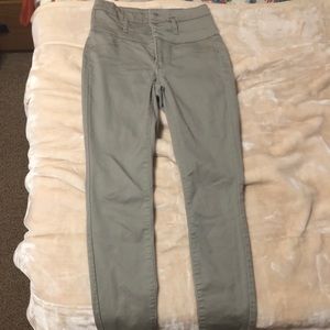 Long skinny pants (tan)